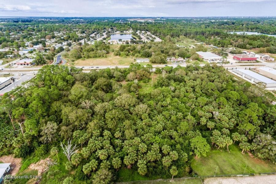 3865 W New Haven Avenue, Melbourne, FL 32904 photo 4