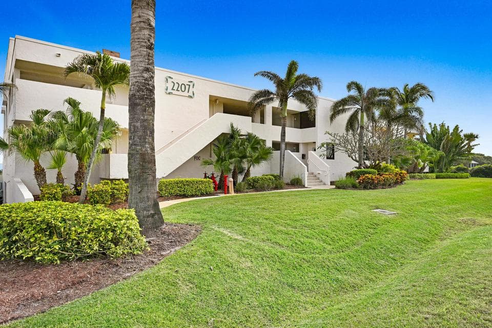 2207 Atlantic Street 826, Melbourne Beach, FL 32951 photo 3