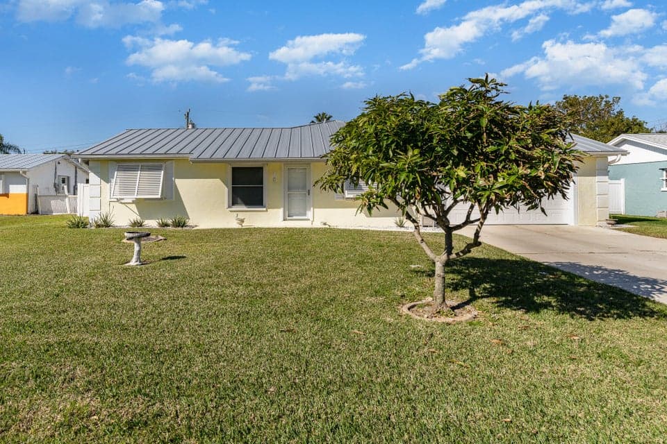2035 Sea Avenue, Indialantic, FL 32903 photo 3