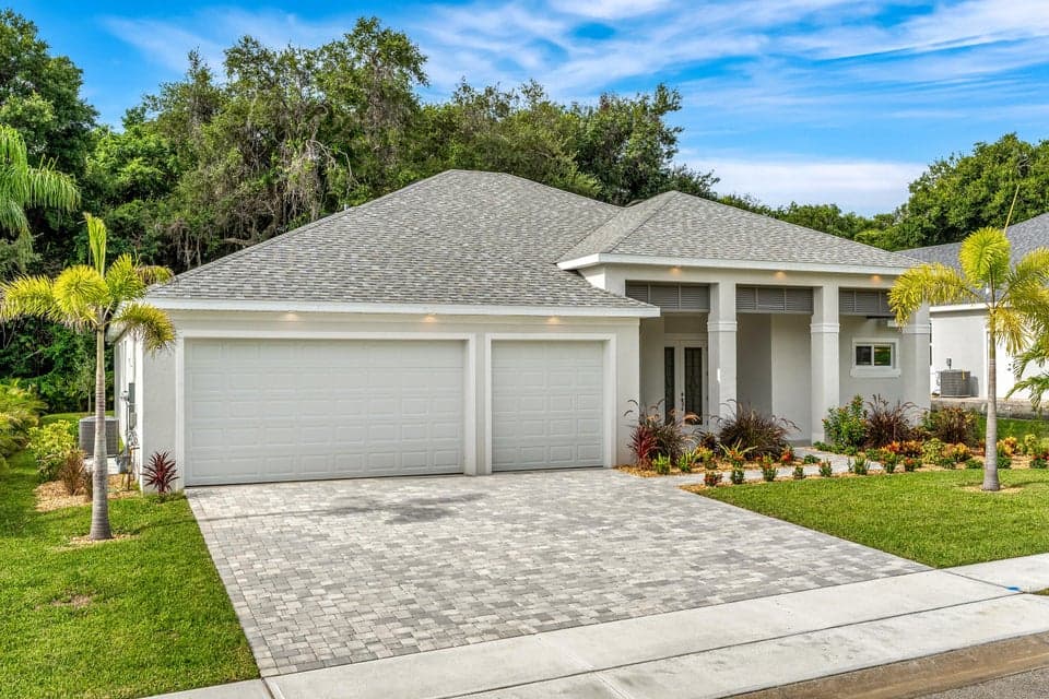 35 Loch Ness Drive, Rockledge, FL 32955 photo 2