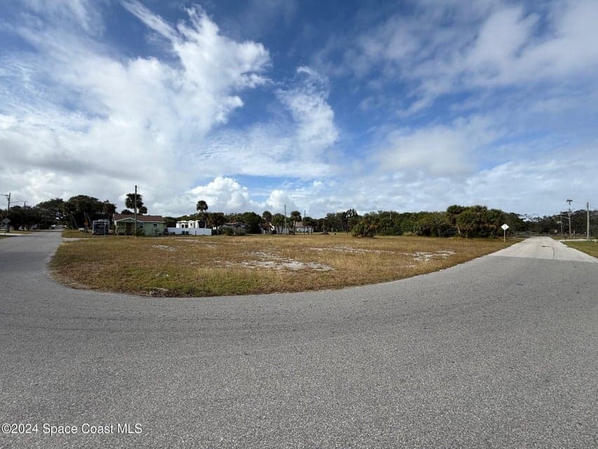 1920 Magnolia Avenue, Melbourne, FL 32935 photo 3