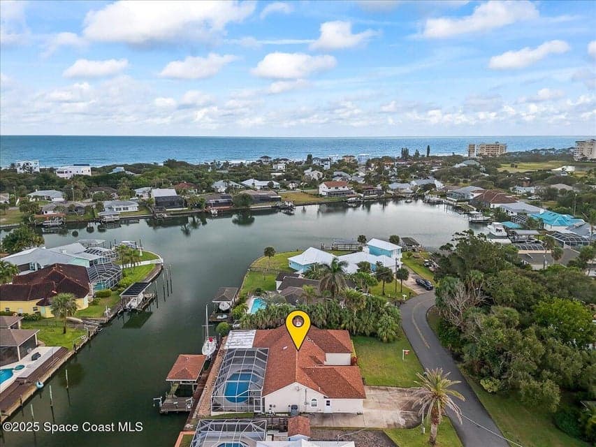 284 Hiawatha Way, Melbourne Beach, FL 32951 photo 3