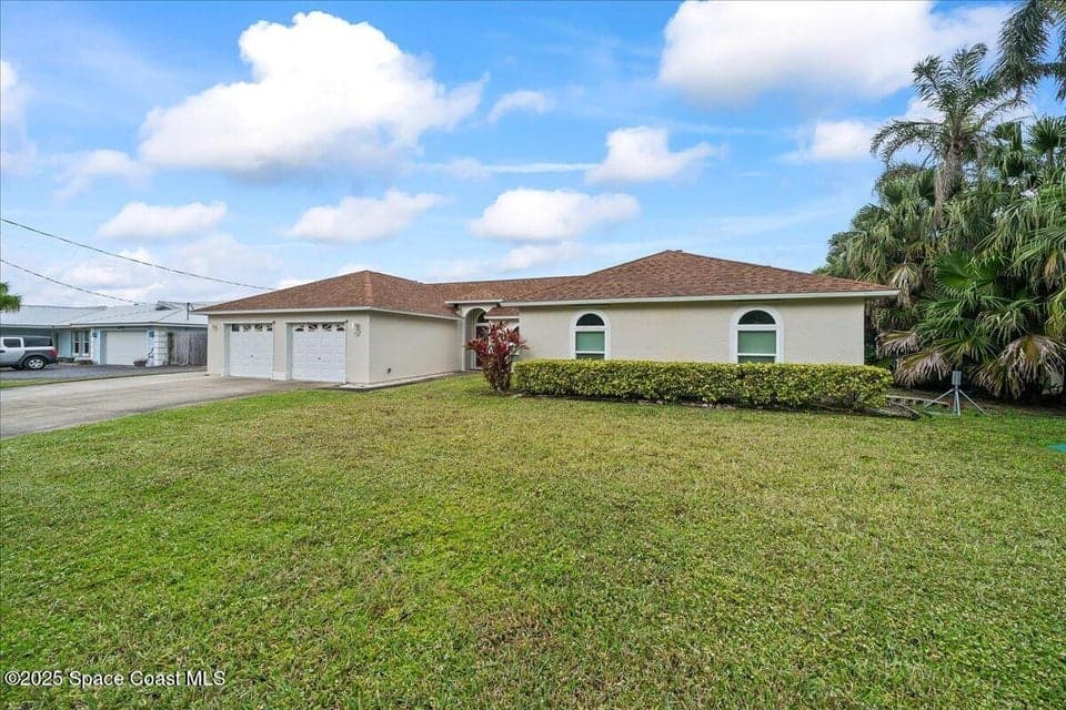 284 Hiawatha Way, Melbourne Beach, FL 32951 photo 6