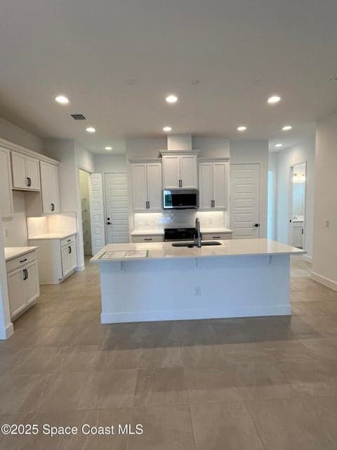 Condo for sale at 7735 Cache Creek Lane, Melbourne, FL 32940 – 3 bed, 2 bath, photo 5
