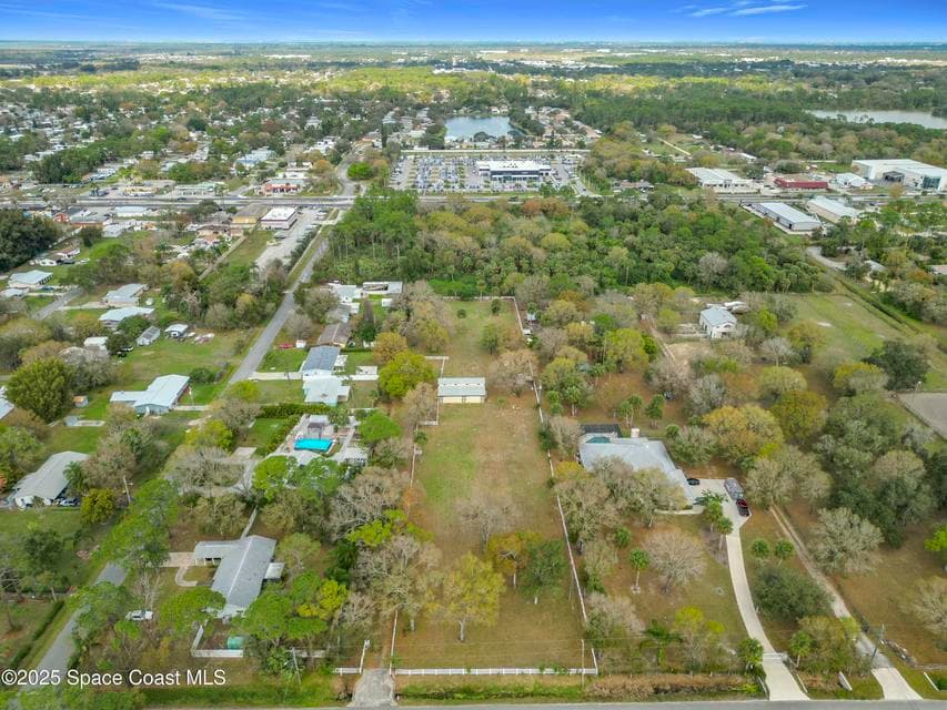 3900 Miami Avenue, Melbourne, FL 32904 photo 4