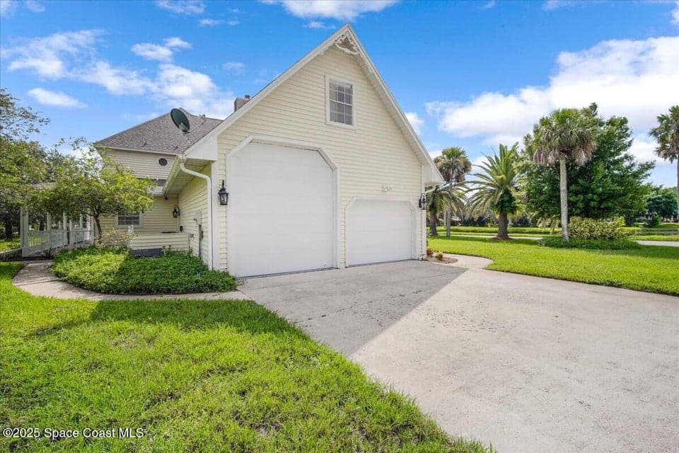 110 River Woods Drive, Rockledge, FL 32955 photo 4