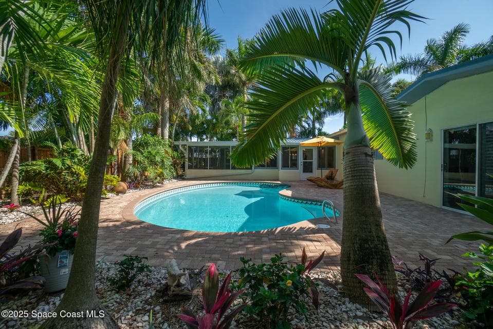 305 Wimico Drive, Indian Harbour Beach, FL 32937 photo 3