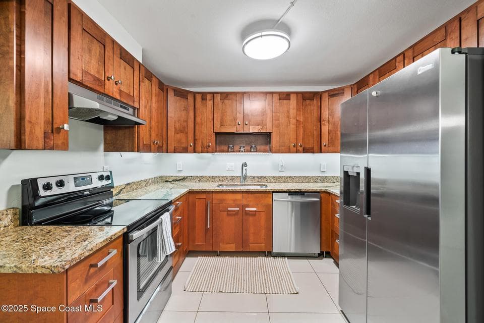 2700 N Highway A1a 4-104, Indialantic, FL 32903