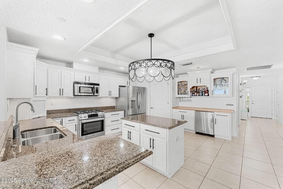 505 S Miramar Avenue 2403, Indialantic, FL 32903 photo 5