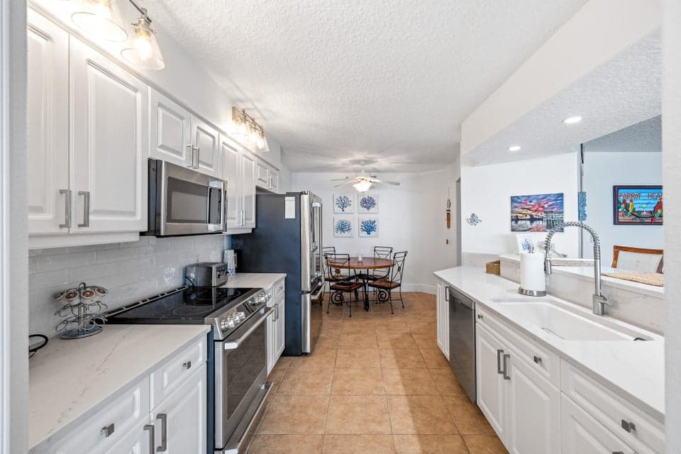 2085 Highway A1a Highway 3204, Indian Harbour Beach, FL 32937 photo 6