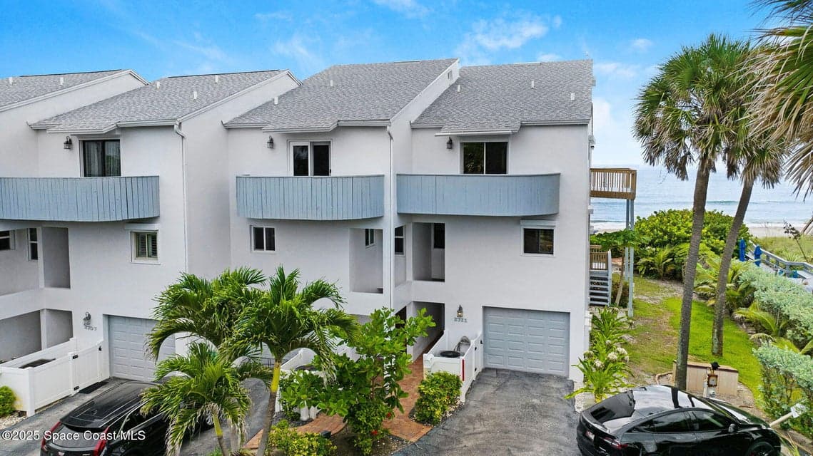 2711 S Highway A1a, Melbourne Beach, FL 32951 photo 2
