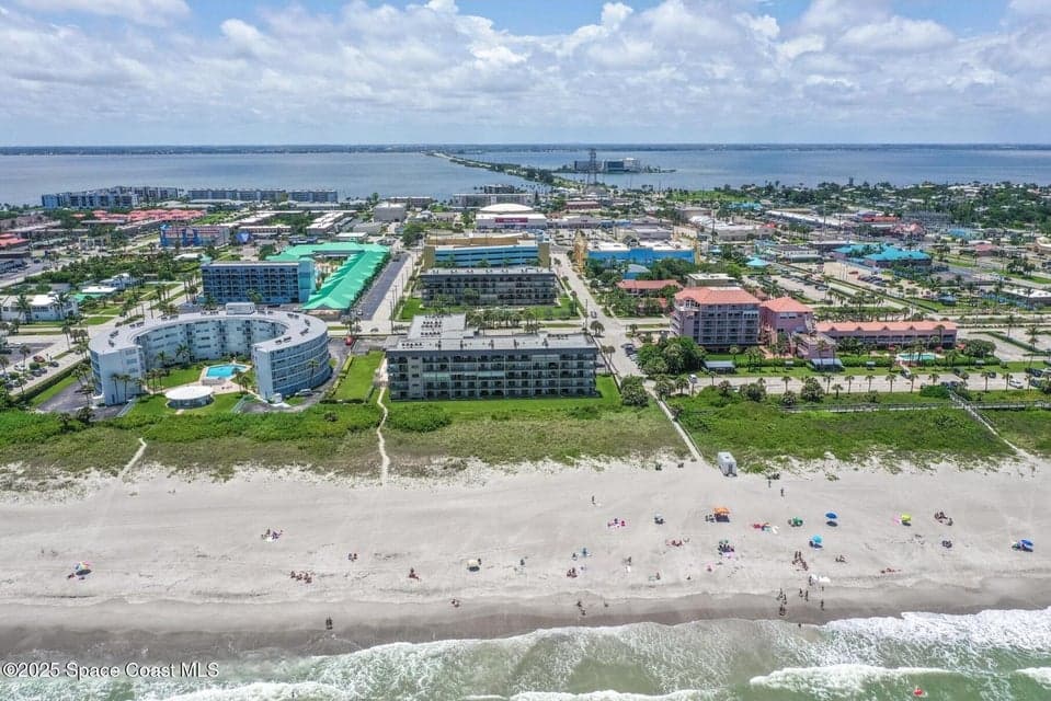 4100 Ocean Beach Boulevard 406, Cocoa Beach, FL 32931