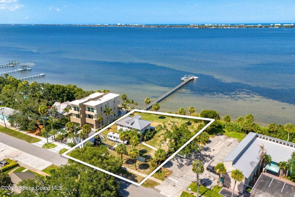 1811 Riverview Drive, Melbourne, FL 32901 photo 5