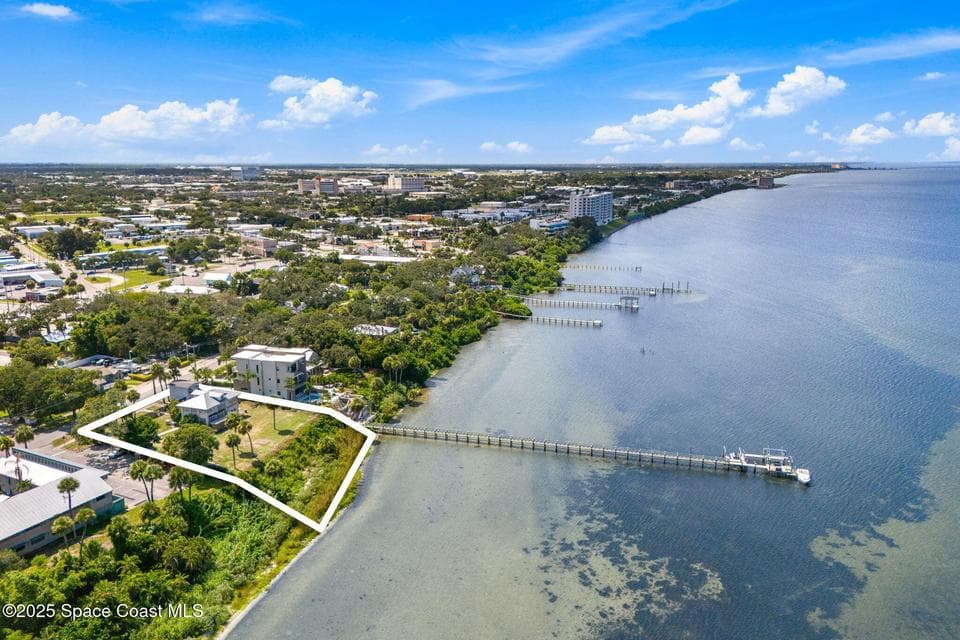 1811 Riverview Drive, Melbourne, FL 32901