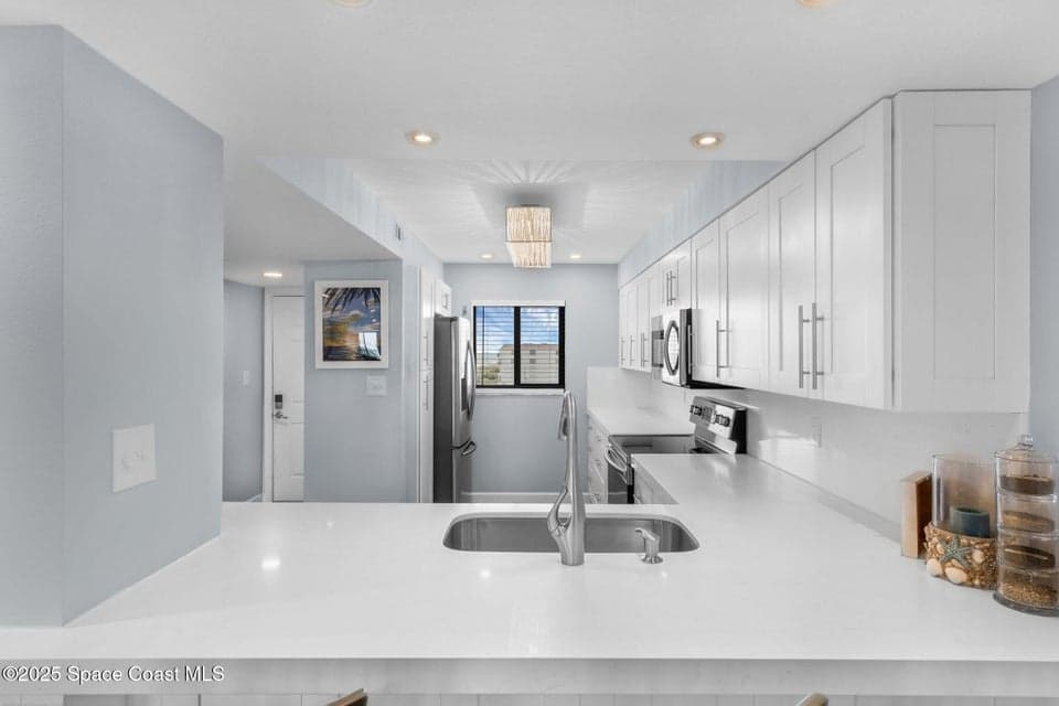 3170 N Atlantic Avenue 708, Cocoa Beach, FL 32931 photo 2