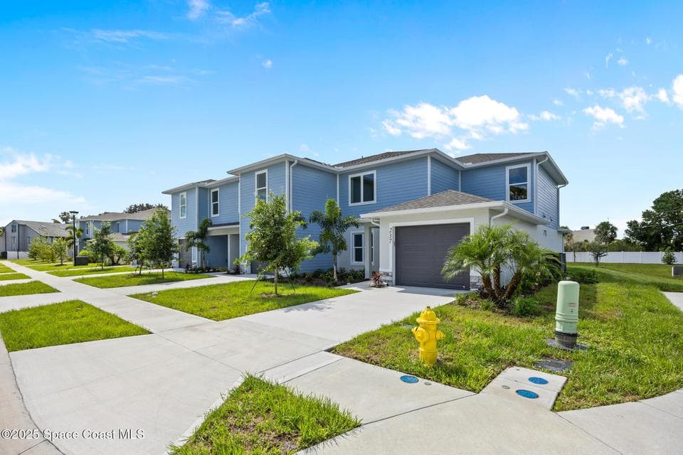 207-237 Hidden Woods Place, Melbourne, FL 32901