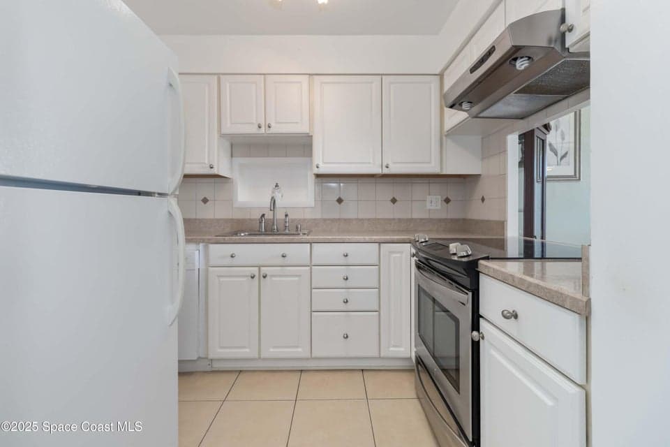 2020 N Atlantic Avenue 402-N, Cocoa Beach, FL 32931 photo 4