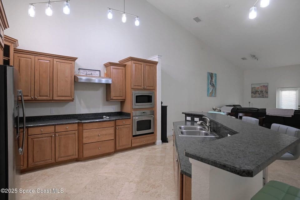 127 Lancha Circle 204, Satellite Beach, FL 32937 photo 2