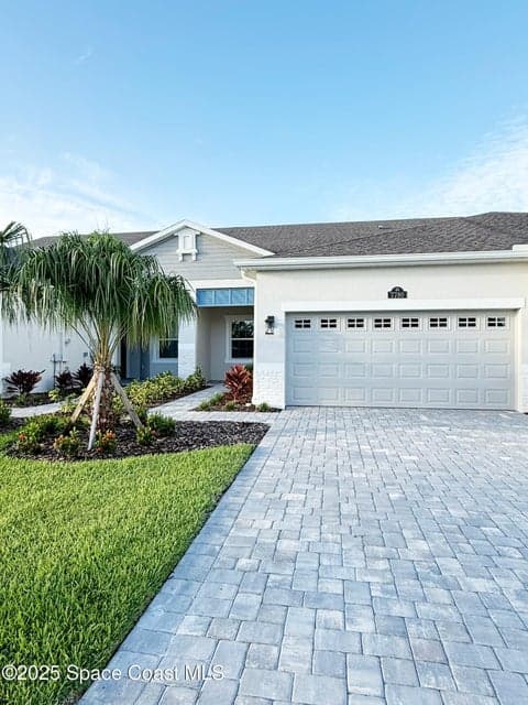 Condo for sale at 7780 Cache Creek Lane, Melbourne, FL 32940 – 3 bed, 2 bath