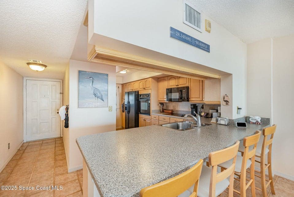 1860 N Atlantic Avenue B504, Cocoa Beach, FL 32931 photo 6