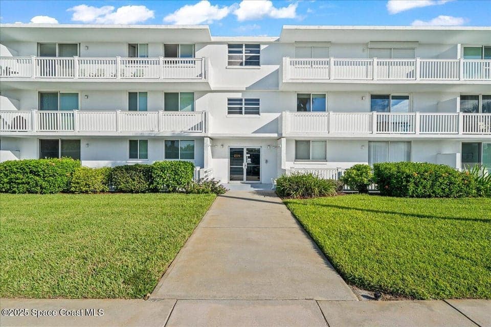 3190 N Atlantic Avenue 319, Cocoa Beach, FL 32931 photo 6