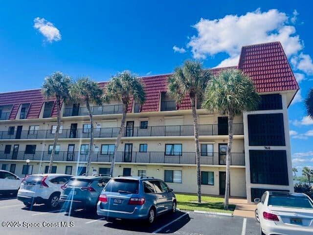 760 S Brevard Avenue 321, Cocoa Beach, FL 32931 photo 2