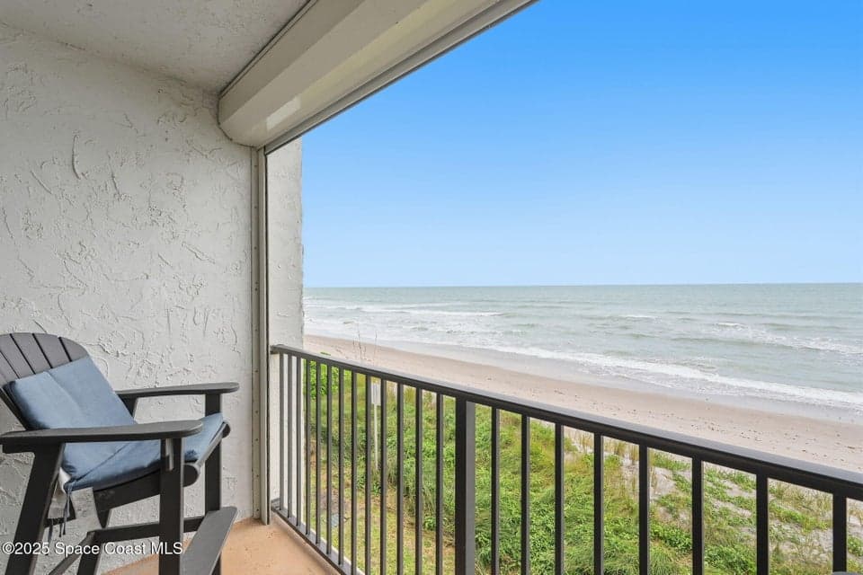 199 Jimmy Buffett Memorial Highway Highway B208, Satellite Beach, FL 32937 photo 3