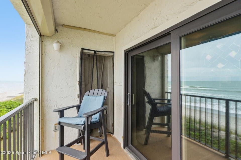 199 Jimmy Buffett Memorial Highway Highway B208, Satellite Beach, FL 32937 photo 4