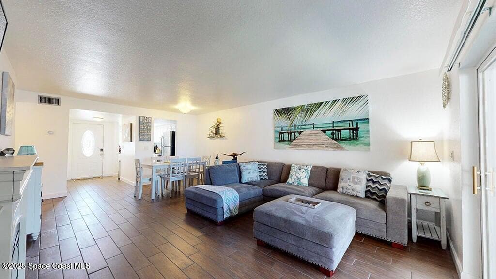 212 Cleveland Avenue, Cocoa Beach, FL 32931 photo 2