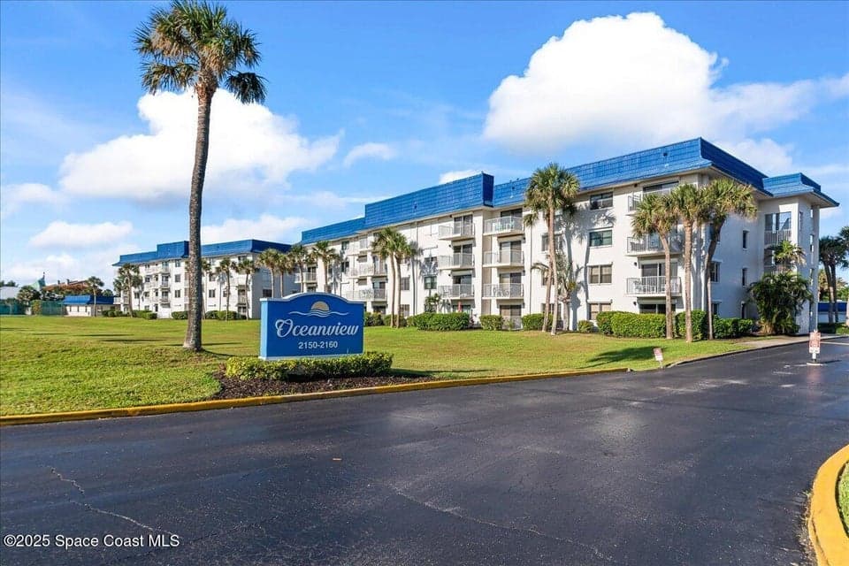 2160 N Highway A1a 202, Indialantic, FL 32903