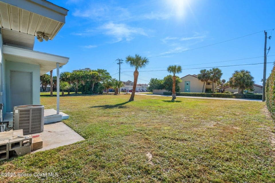 107 Franklyn Avenue, Indialantic, FL 32903 photo 2