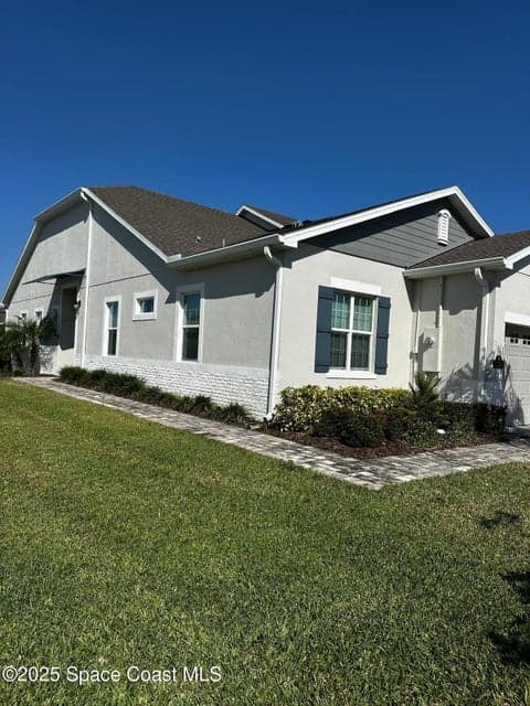Condo for sale at 2728 Avalonia Drive, Melbourne, FL 32940 – 3 bed, 2 bath, photo 2