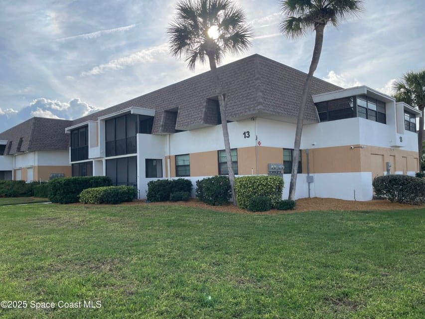 2700 N Highway A1a 13-102, Indialantic, FL 32903