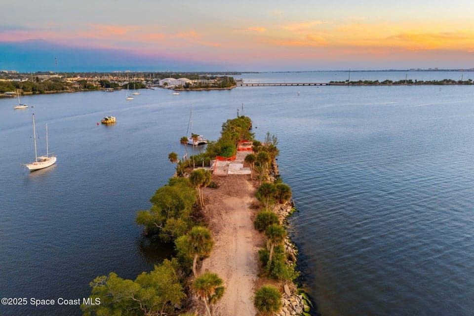11680 Dragon Point Drive, Merritt Island, FL 32952 photo 6