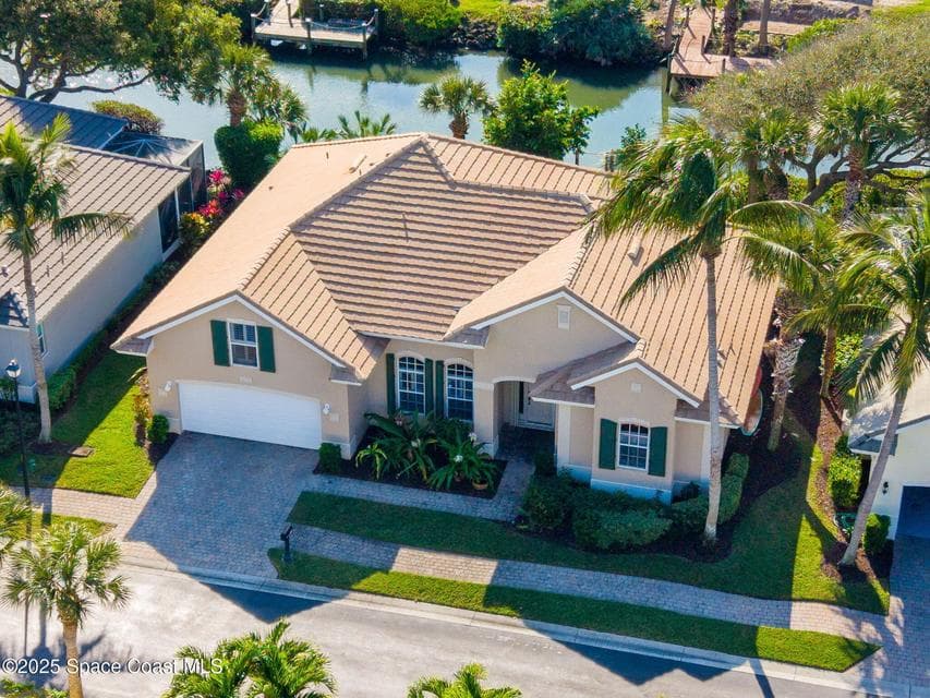 379 Pentland Drive, Melbourne Beach, FL 32951 photo 2