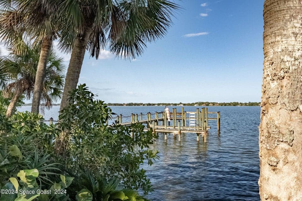 11 Bayshore Court, Rockledge, FL 32955 photo 2