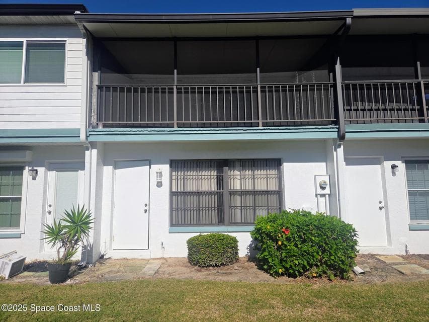255 Kingsway, Satellite Beach, FL 32937 photo 6