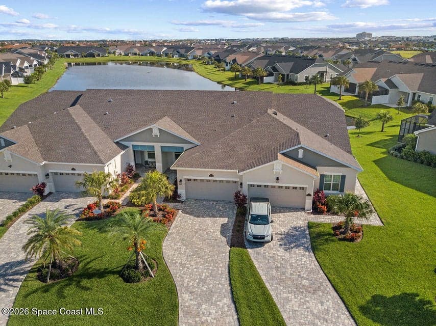 Condo for sale at 2818 Avalonia Drive, Melbourne, FL 32940 – 3 bed, 2 bath, photo 5