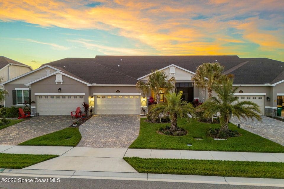 Condo for sale at 7994 Cache Creek Lane, Melbourne, FL 32940 – 3 bed, 2 bath