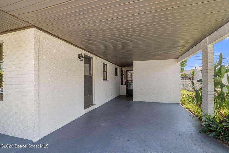 2189 Smathers Circle S, Melbourne, FL 32935 photo 2
