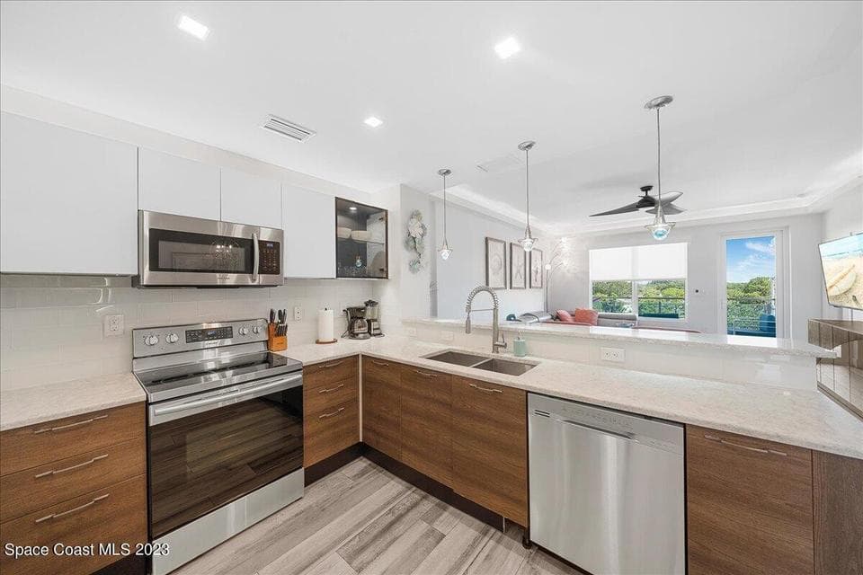 202 Ivory Coral Lane 405, Merritt Island, FL 32953 photo 6