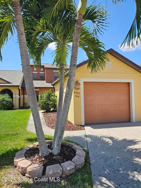 4570 Radiant Way 104, Melbourne, FL 32901 photo 2