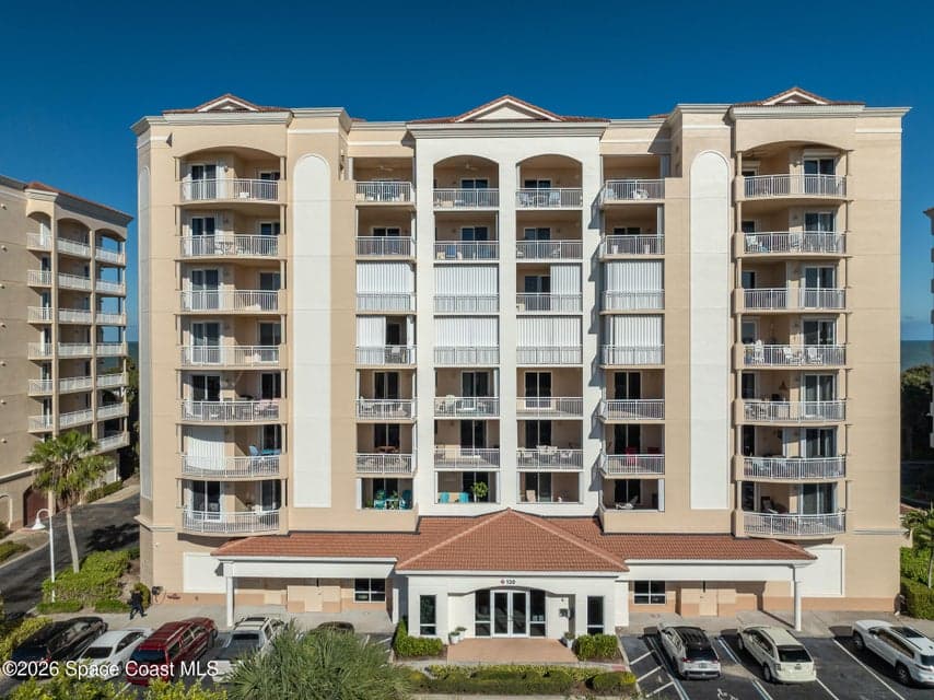 130 Warsteiner Way 203, Melbourne Beach, FL 32951