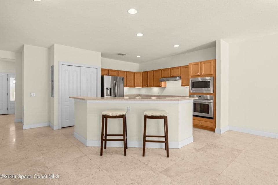 117 Lancha Circle 102, Satellite Beach, FL 32937 photo 4