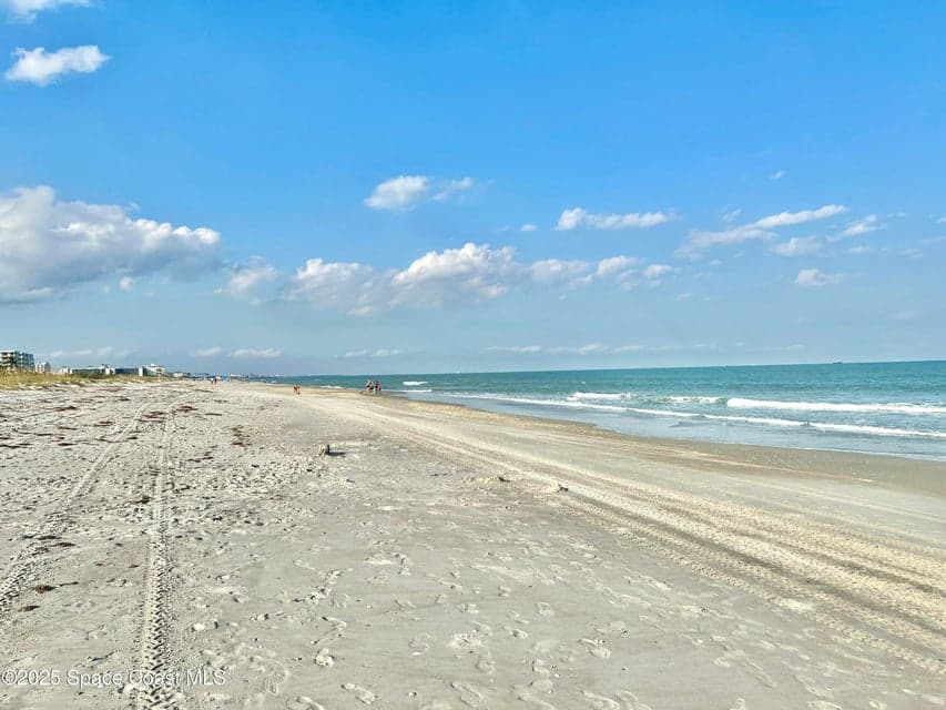 640 N Atlantic Avenue 3b, Cocoa Beach, FL 32931 photo 4