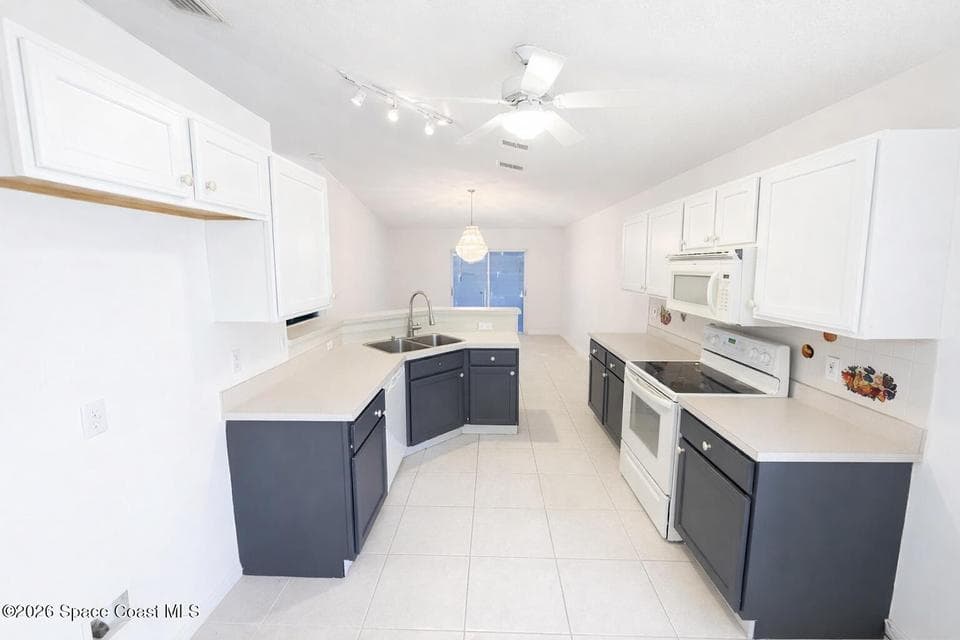 2235 Myla Lane, Melbourne, FL 32935 photo 6