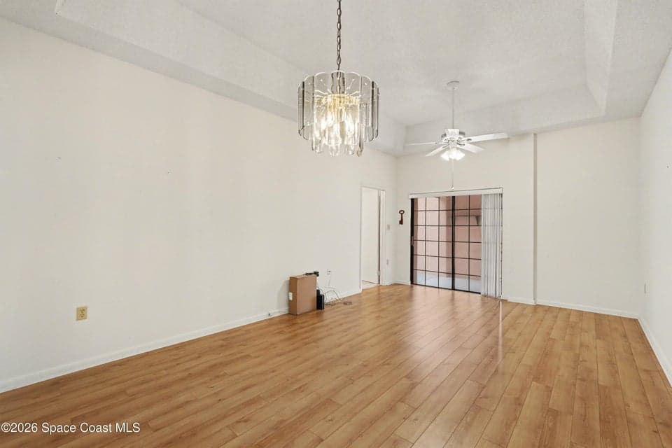 756 S Orlando Avenue 106, Cocoa Beach, FL 32931 photo 5