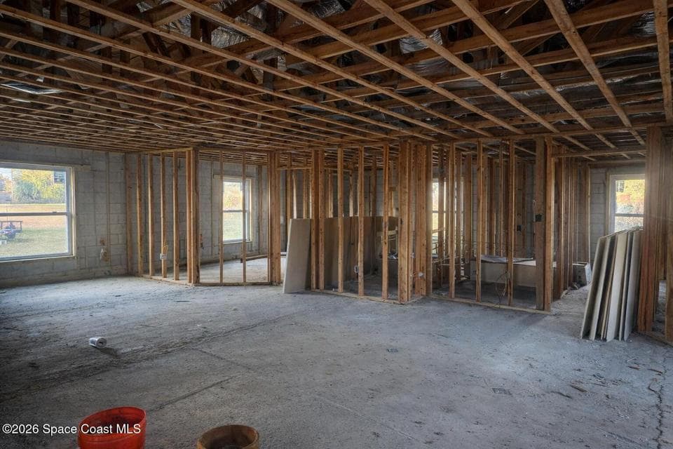 2521 Pond Street, Melbourne, FL 32901 photo 2