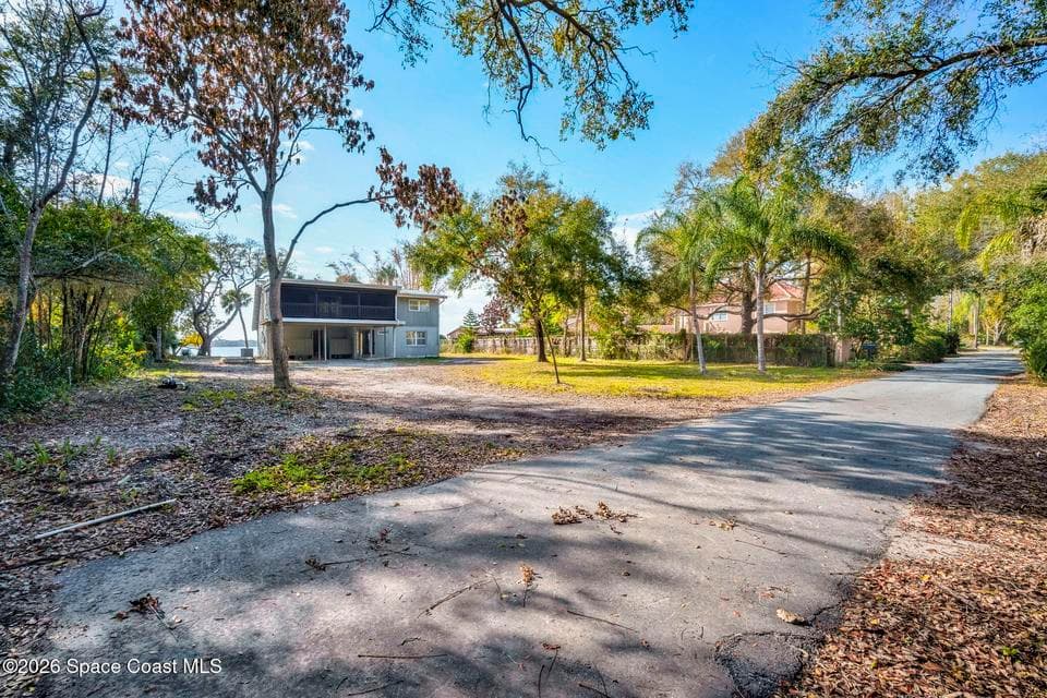 535 Robinhood Drive, Merritt Island, FL 32953 photo 4