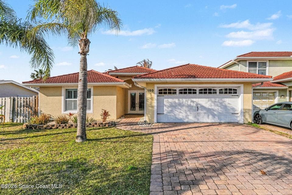 Condo for sale at 150 Roosevelt Avenue B, Satellite Beach, FL 32937 – 3 bed, 2 bath